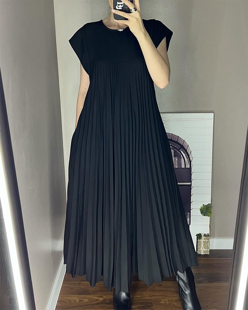 Lucille Timeless and Comfortable Dress - view 12