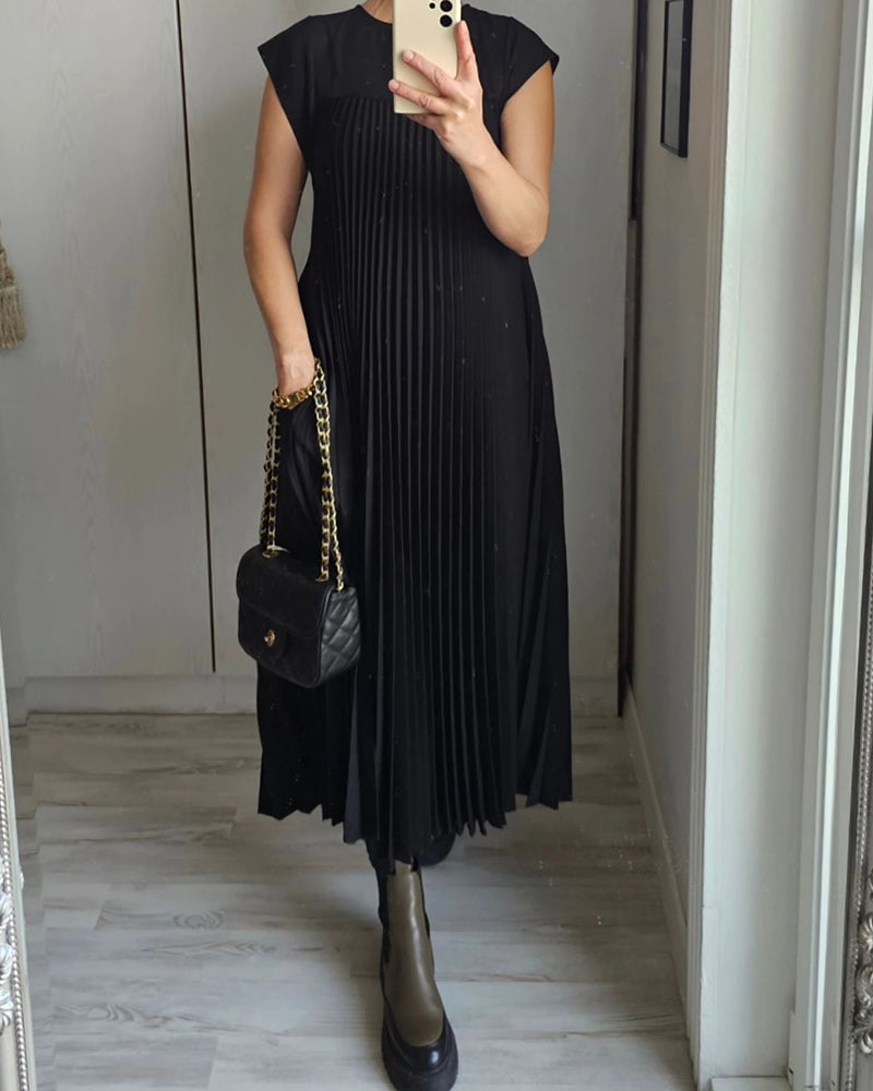 Lucille Timeless and Comfortable Dress - view 13