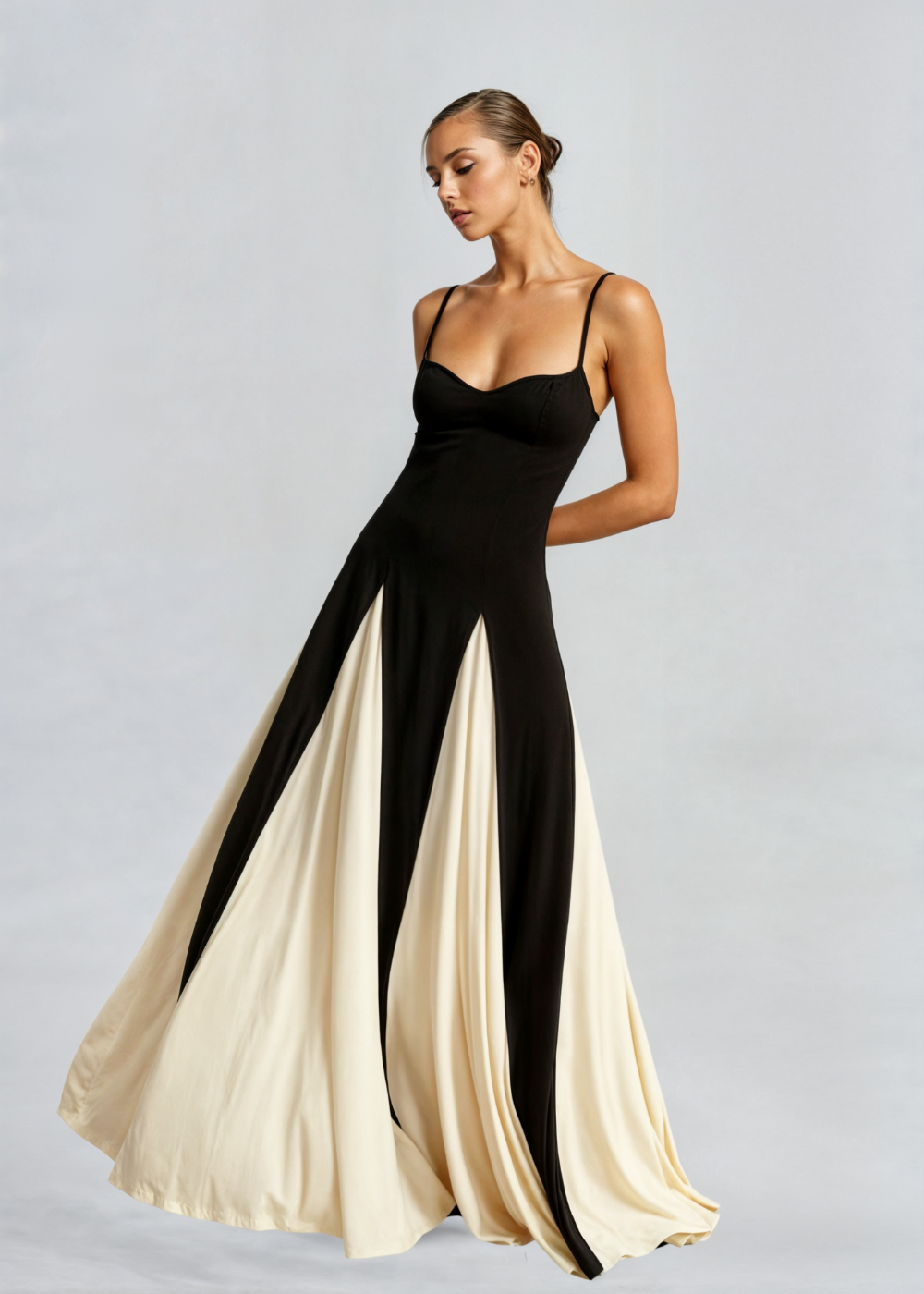 Alwen Elegant Maxi Dress - view 7