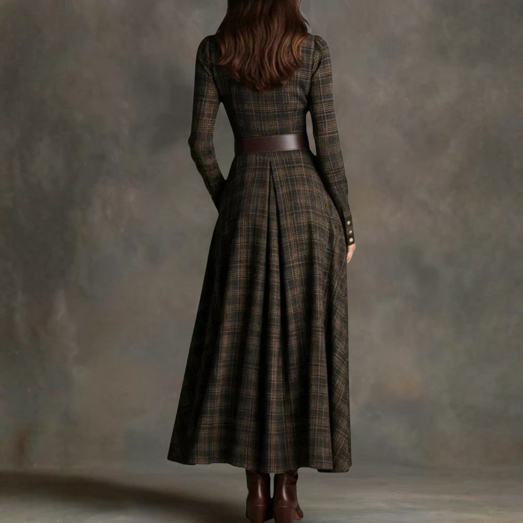 Sara Vintage Maxi Dress - view 3
