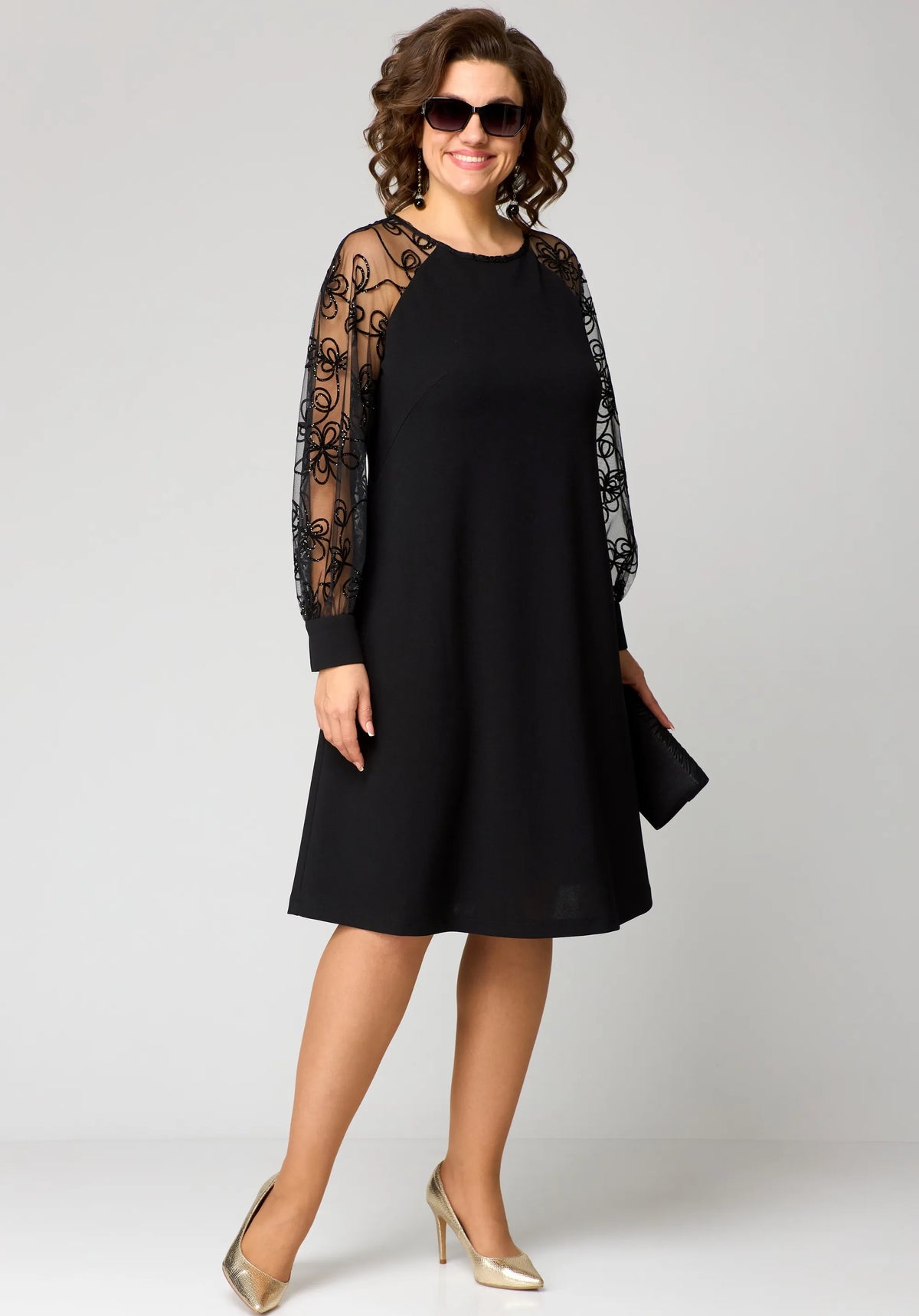 Edris Elegant Lace Dress - view 9