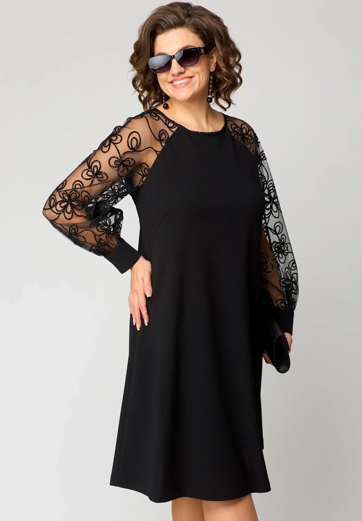 Edris Elegant Lace Dress - view 8