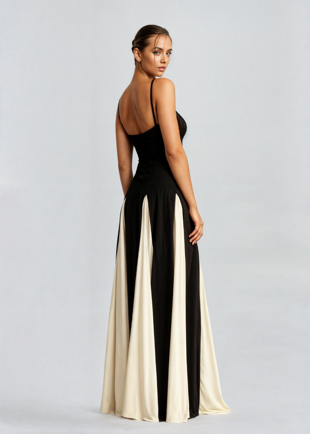 Alwen Elegant Maxi Dress - view 10