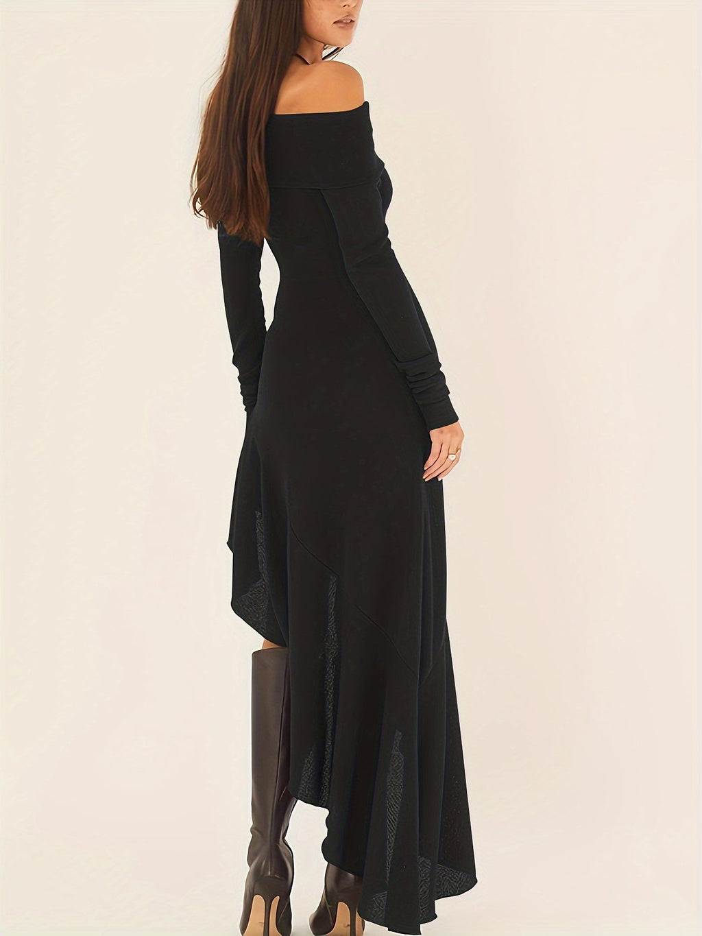 Soeraha Ruffled Off-Shoulder Bodycon Dress - view 2