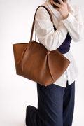 Sarah Everyday Tote product photo 2