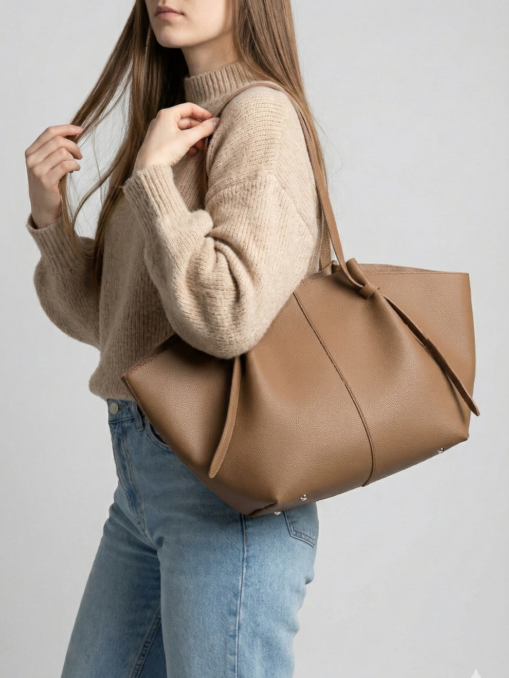 Sarah Everyday Tote product photo 6