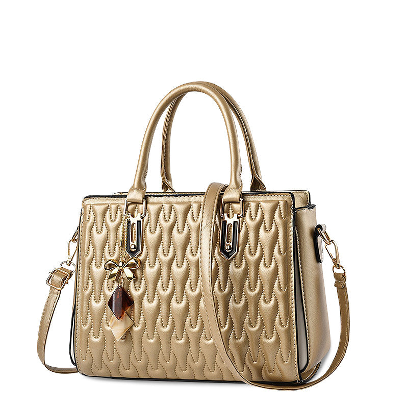 Vellora Shoulder Handbag product photo 4