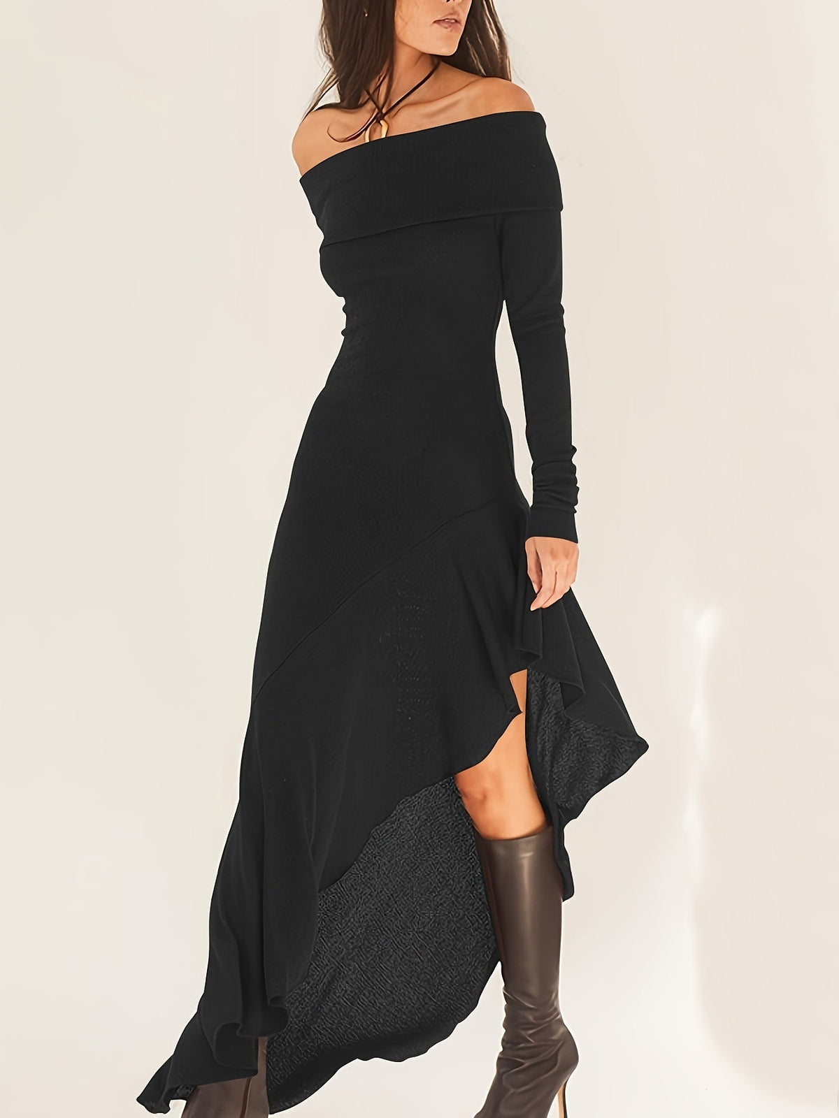 Soeraha Ruffled Off-Shoulder Bodycon Dress - Ciela Vere
