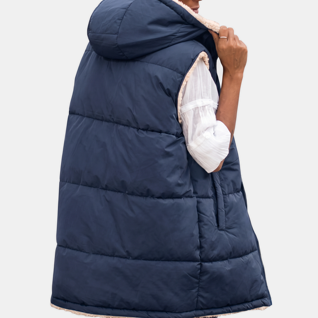 Rowan Reversible Sherpa-Lined Puffer Vest - Detail 3